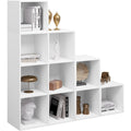 Bibliotheque blanche a dix compartiments ouverts avec structure en escalier